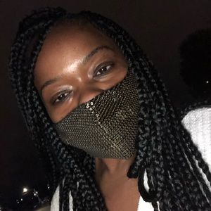 Meet your Posher, Eldora